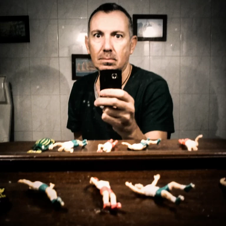 Stergios-Papadakis-Autoritrati-01