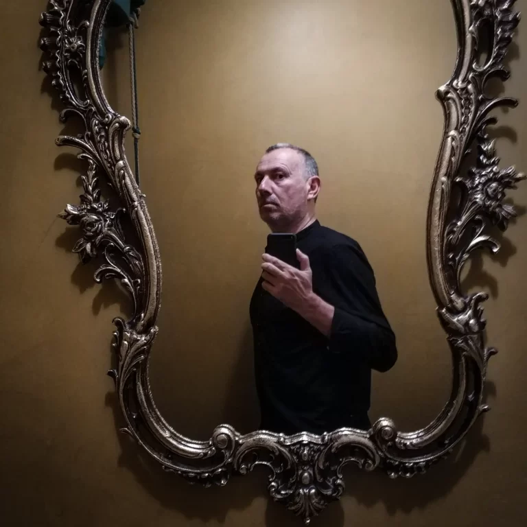 Stergios-Papadakis-Autoritrati-12