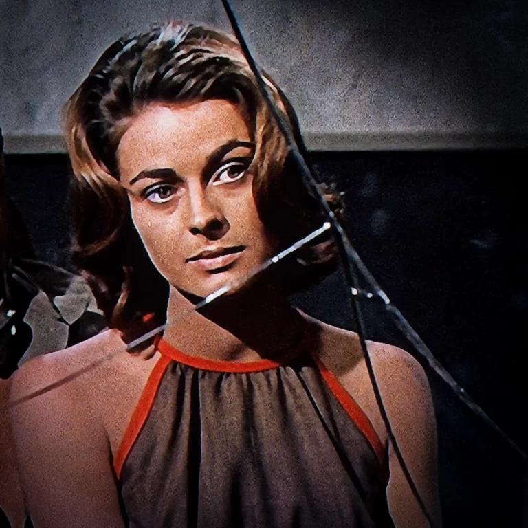 Stergios-Papadakis-In-Un-Modo-Strano-09-2